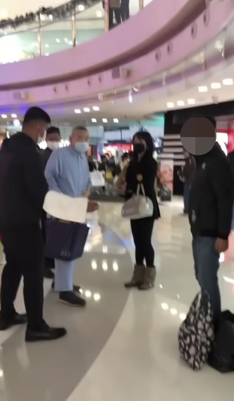 近日網上瘋傳大劉中氣十足嘅鬧人片段,當時同行嘅疑似係前度呂麗君