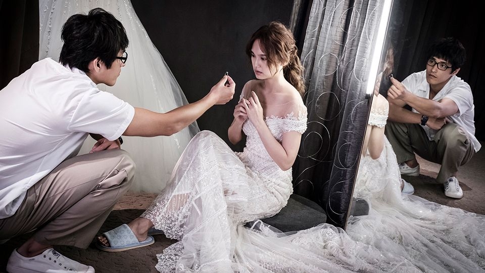 《前男友不是人》