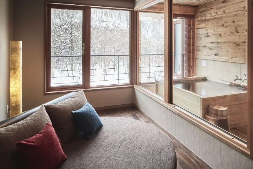 星野集團奧入瀨溪流酒店 官網