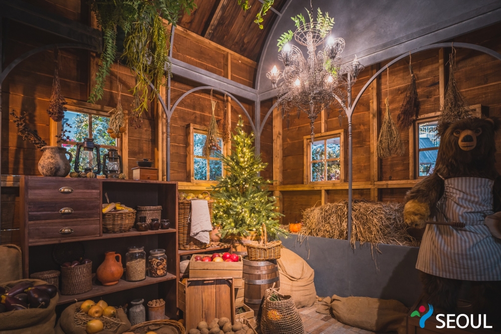 小木屋有不同的佈置裝飾～