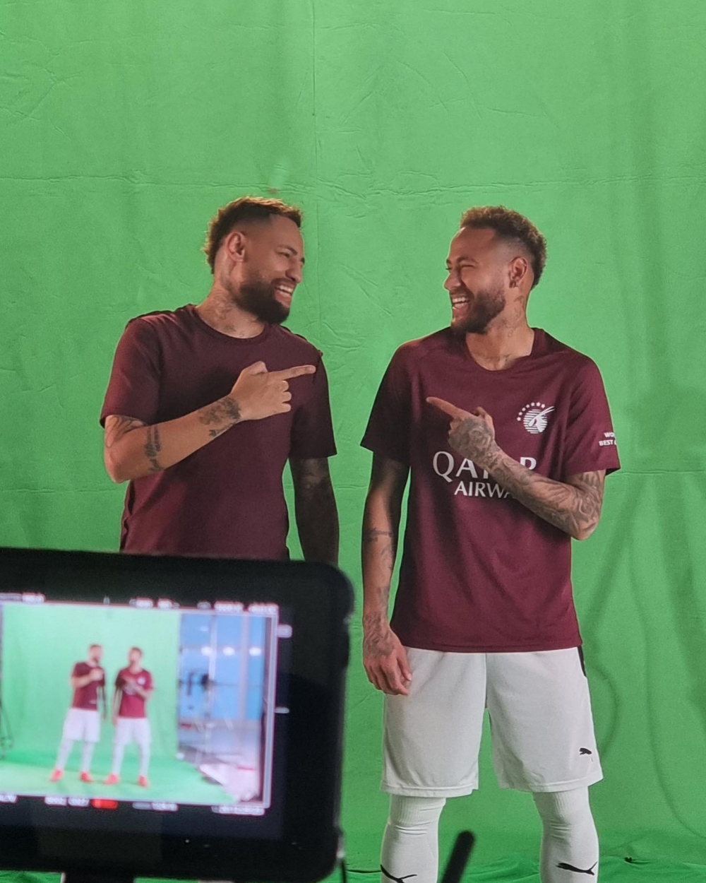 尼馬與Eigon Oliveira站在一起極度相似。