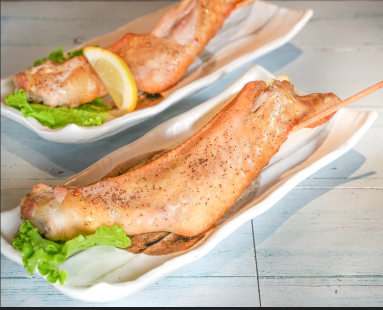 天草大王 大手羽先￥700