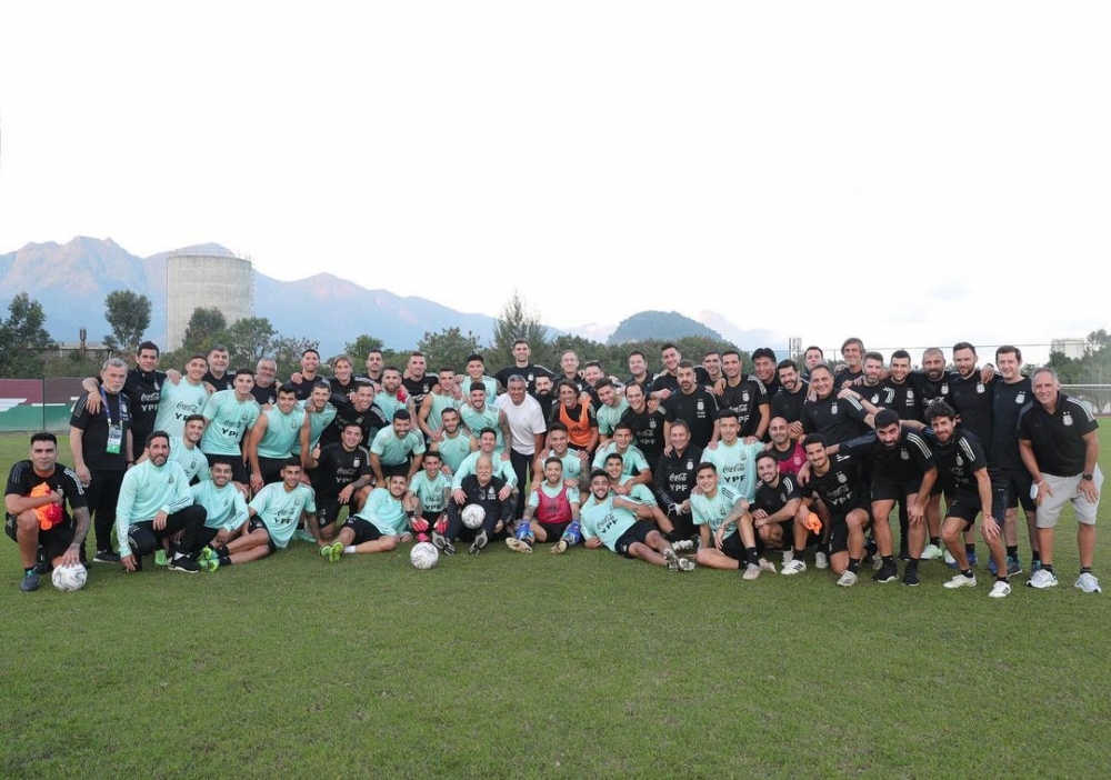 阿根廷足球協會曾陷入財務困難，美斯霸氣付清拖欠職員的工資！