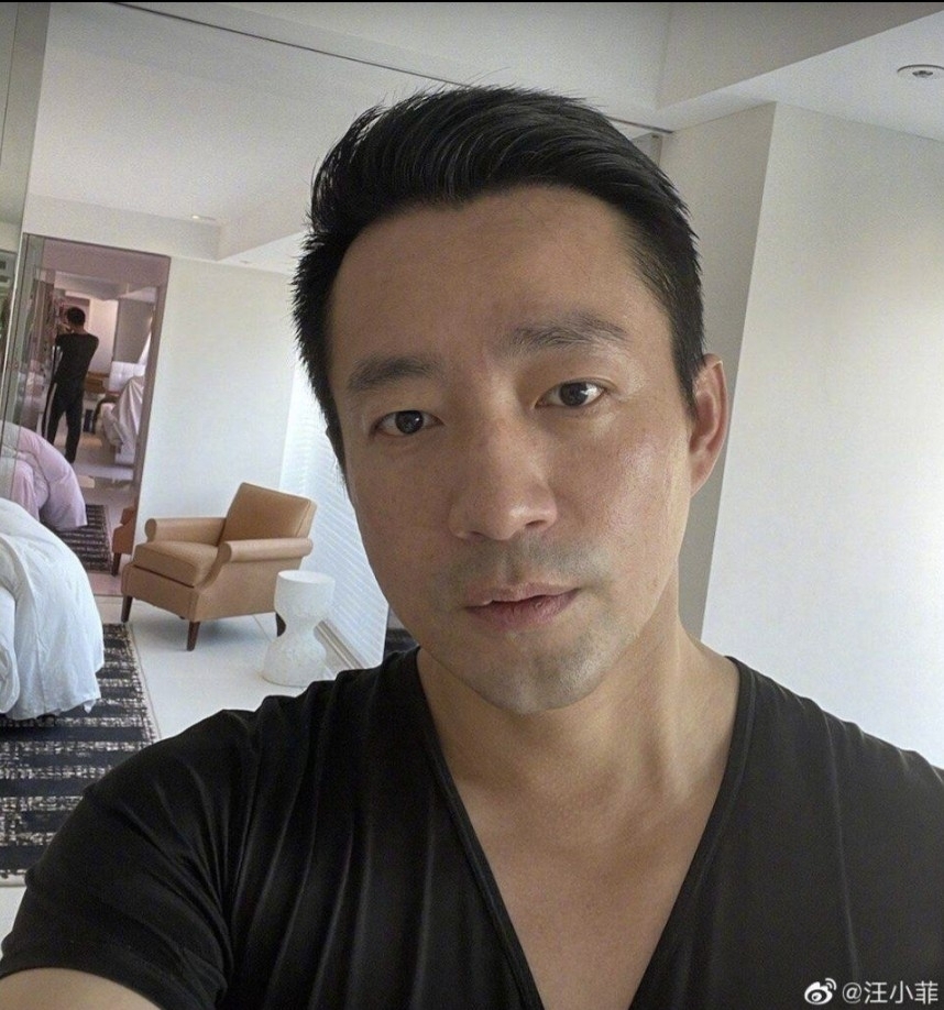 汪小菲提到:「那個家四個億台幣,我買的,付了2.4億首付,每月100多萬房貸我付著」