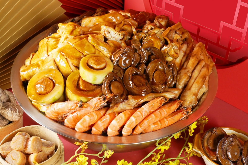 冬至喜慶盆菜。