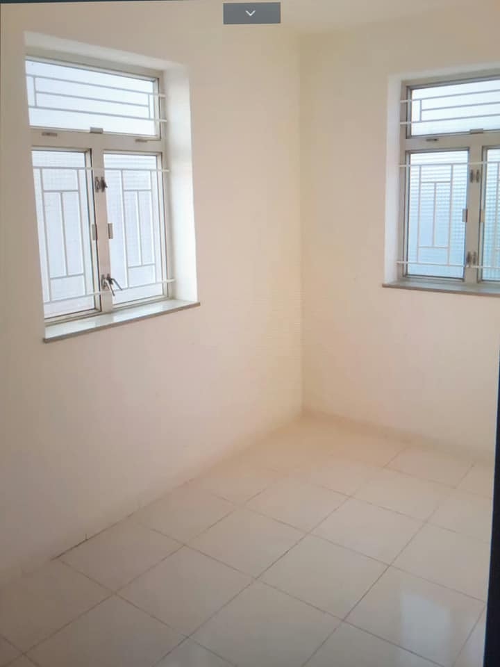 樓主於Facebook群組出租錦田市中心一間單位