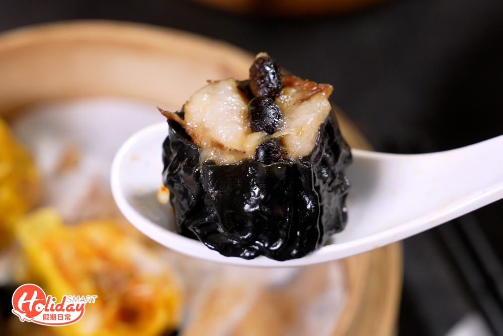 好甜食的,必食爆醬朱古力花生、香甜的粟米味和清新的芝士蘋果燒賣,也很適合小朋友享用。