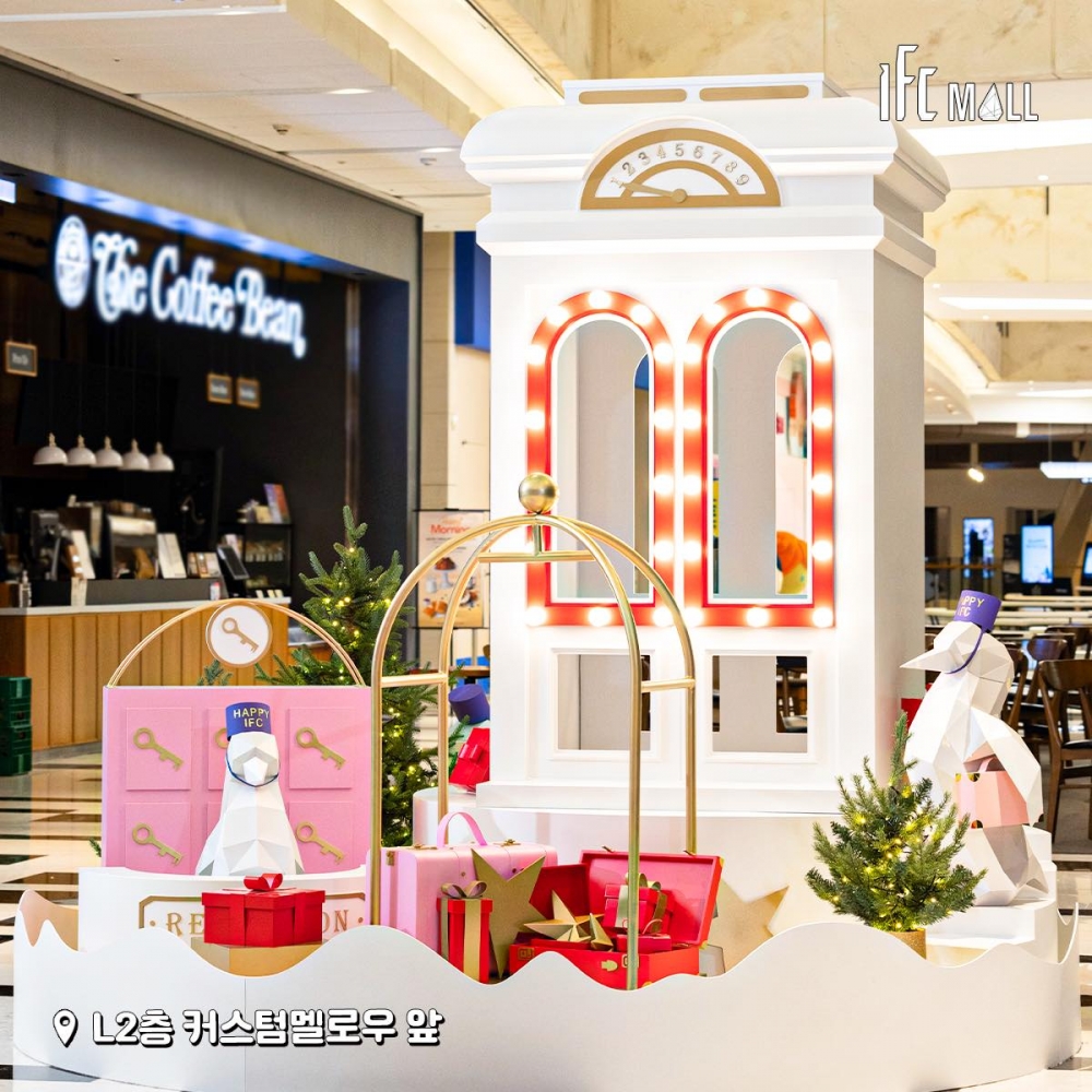 白色企鵝電梯～