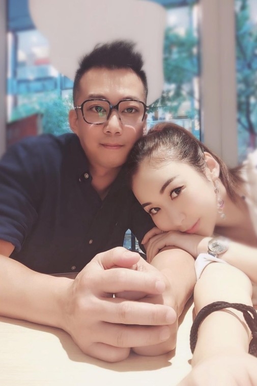 莊鍶敏2019年9月公開同台灣珍珠奶茶店老闆楊秉逸（Brian）嘅戀情