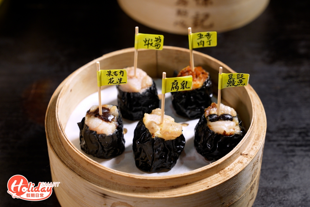 「創新」 — 五香肉丁、豆豉鯪魚、蝦醬、腐乳、朱古力花生