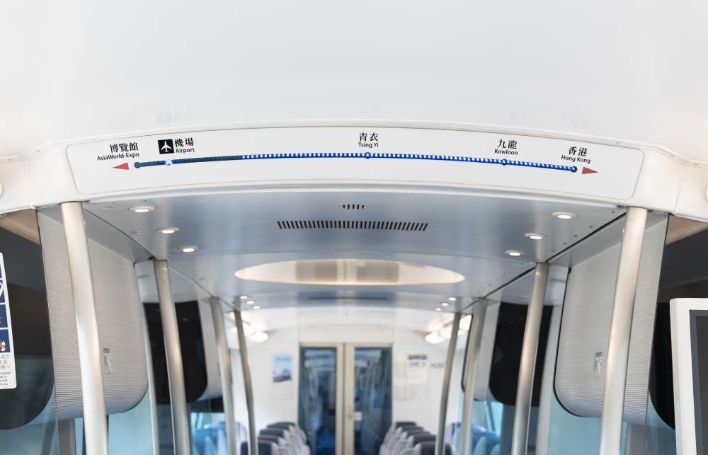 機場快綫同預約的士平台etaxi合作，無論港九新界，都可以俾大家一站式購票同預約的士！