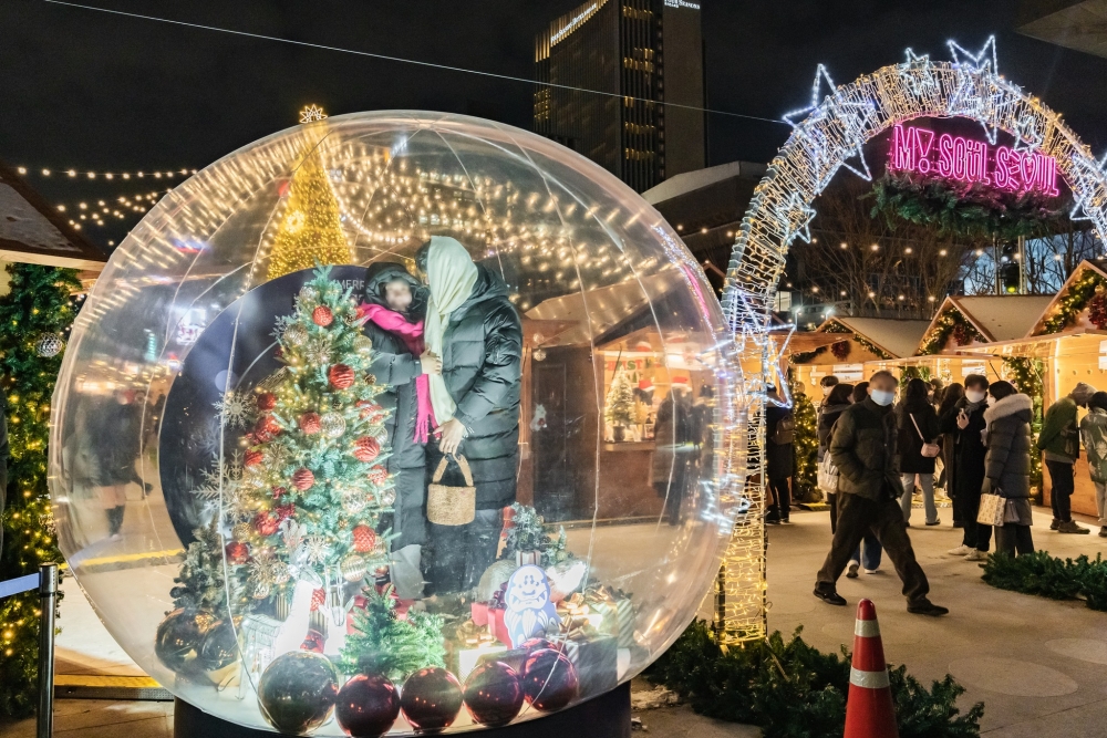 直徑2米的巨型雪球～