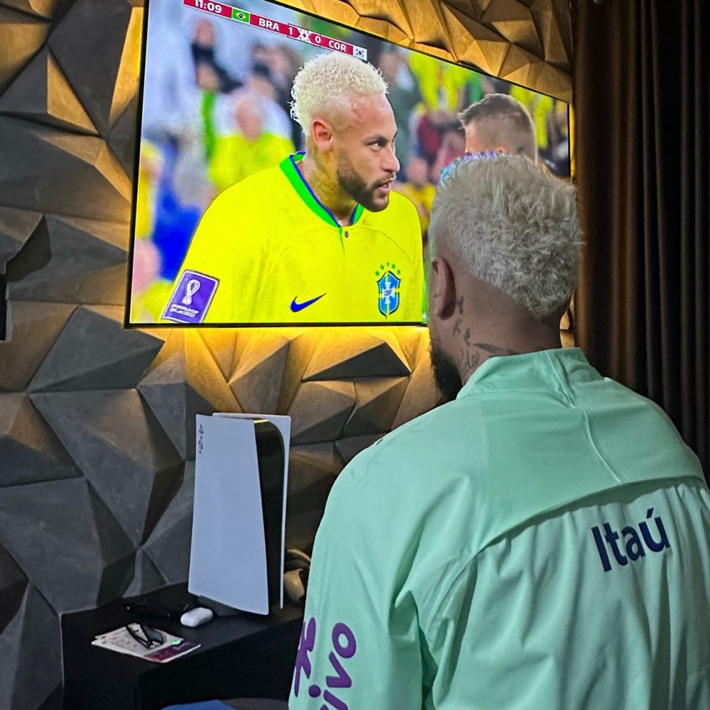 Eigon Oliveira發佈了一張與尼馬新造型相近的髮色。