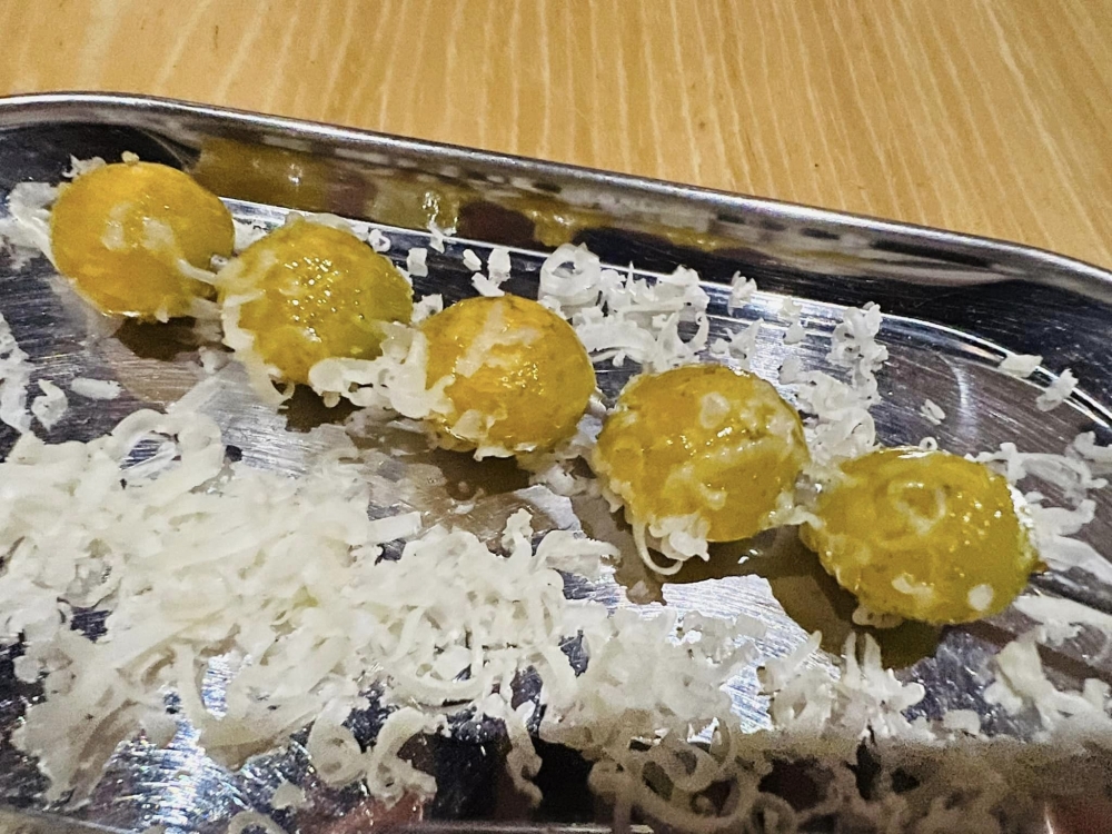 似咖喱魚蛋