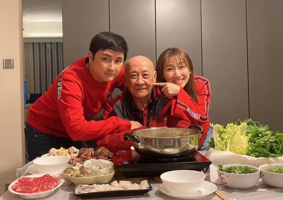 李泳豪表示自己同爸爸鼎爺本身想低調處理，但有人放料畀傳媒知媽媽受傷嘅事令佢相當憤怒。