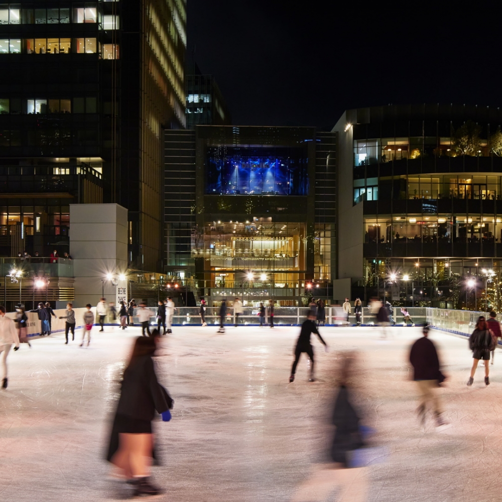 東京最大的戶外溜冰場MITSUI FUDOSAN MIDTOWN ICE RINK