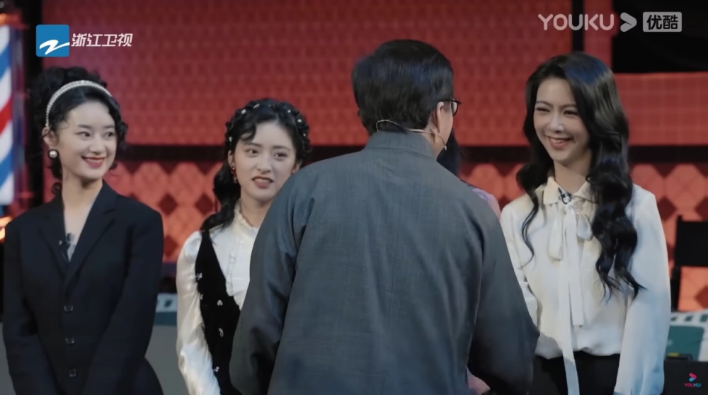 兩人表現略為尷尬