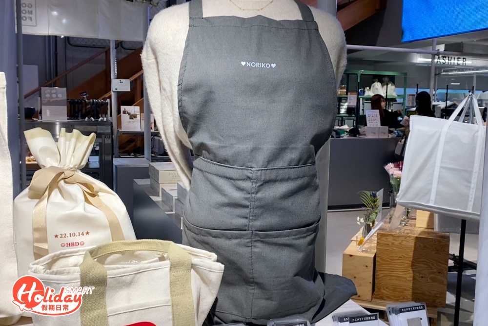 最近推出有多用途的帆布手袋，布袋款式類別眾多，不論小巧或容量大都能找到你心水之選！