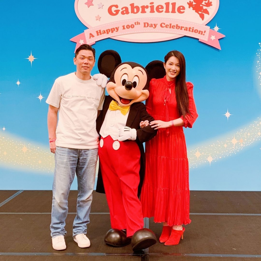 婚前苟芸慧就曾指自己中意小朋友，但暫時唔考慮生仔住，因為老公想享受下二人世界先。