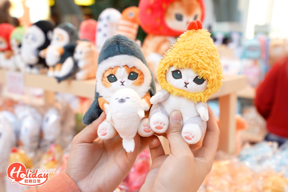 粉絲必買由日本直送的產品，如人氣天婦羅炸蝦貓及鯊魚貓，精美玻璃杯及旅行必備頸枕等