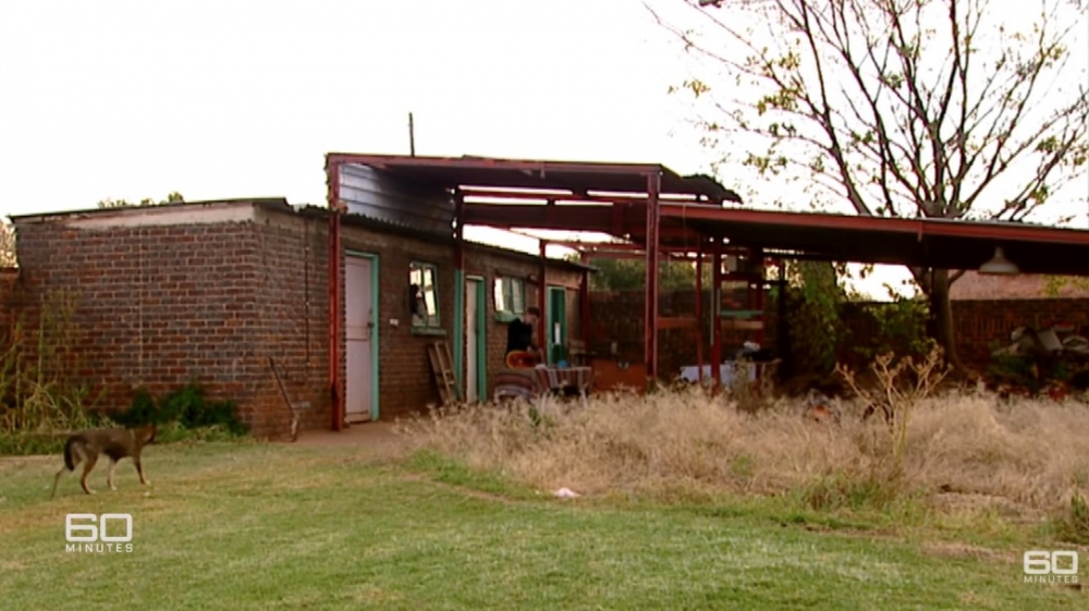 Robin屋企似鐵皮屋