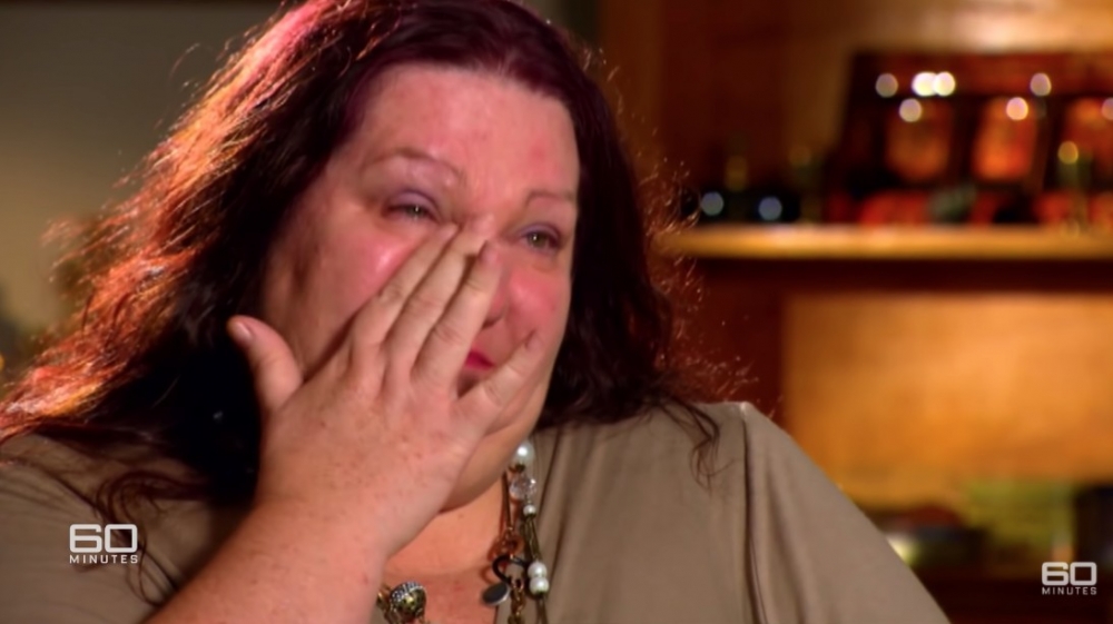 Robin嘅離開令親生媽媽Megs大為痛苦