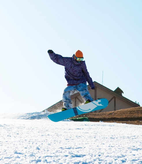 Alpensia阿爾卑西亞度假村滑雪場曾作為2018年韓國冬奧運舉辦的場地之一,不論雪道或設施都屬於世界級!