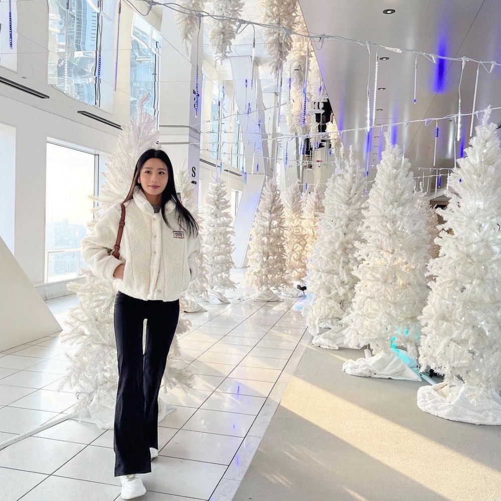 開關後Coffee同家人一齊去日本旅行，佢仍然係著瑜伽褲