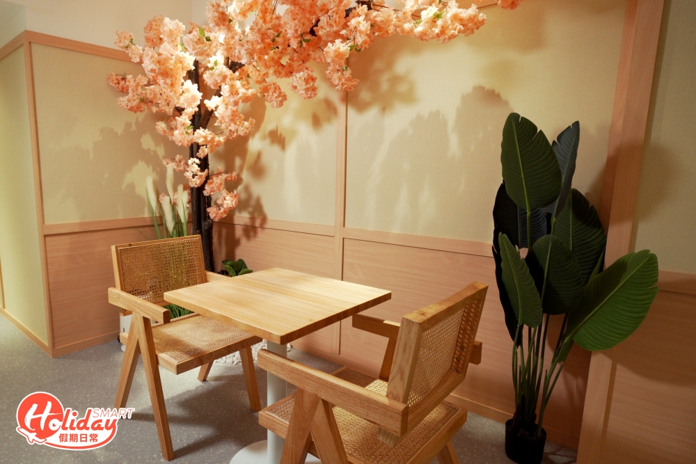 按摩店環境衛生且裝潢別具特色,按摩項目選擇豐富且經濟實惠,想Chill一天的朋友不妨一試!