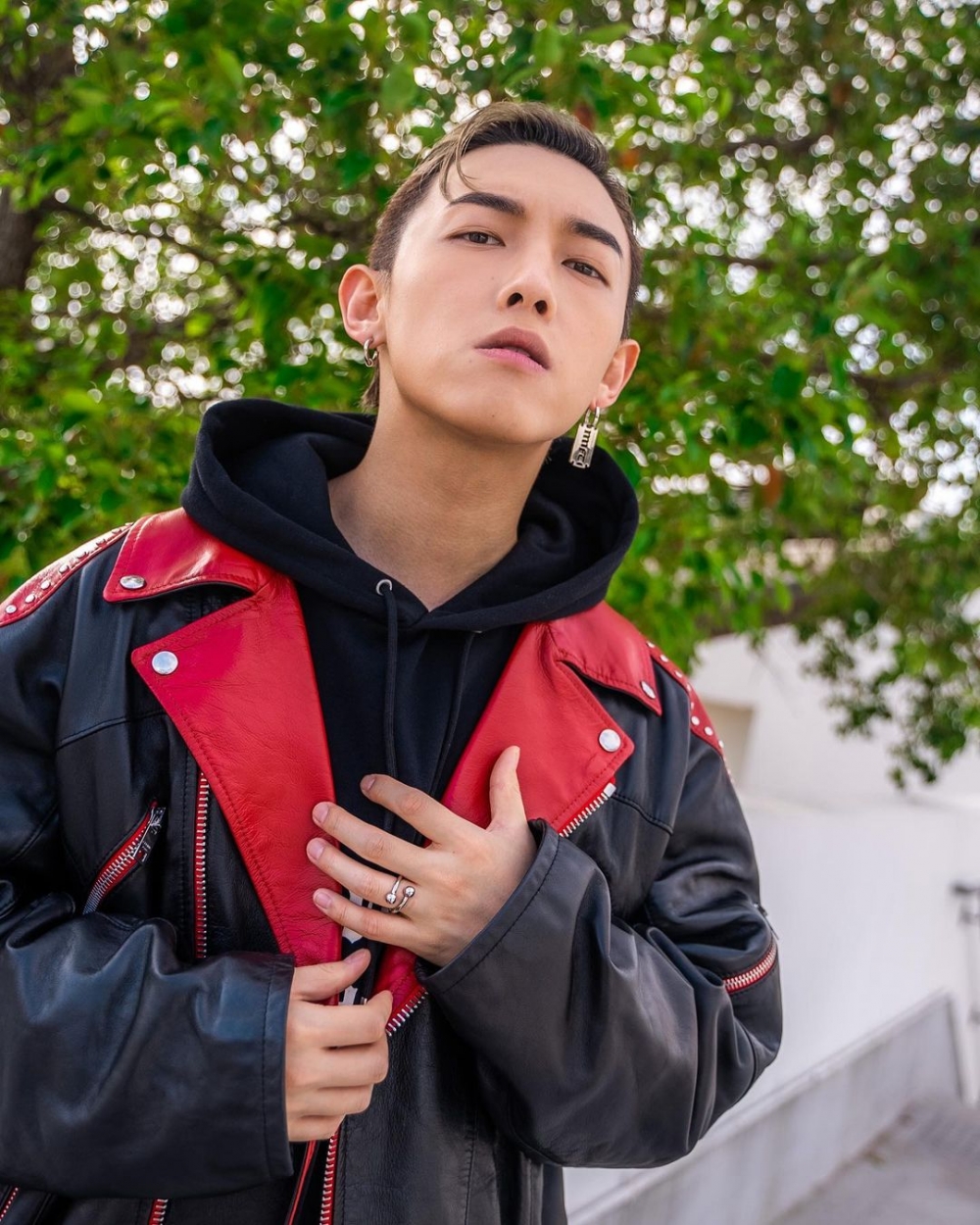 MC仲有follow香港網紅、馬來西亞女藝人等。