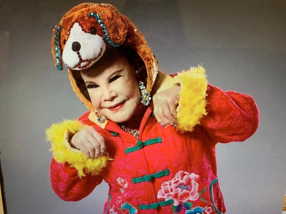 黃夏蕙以前曾以狗仔造型示人