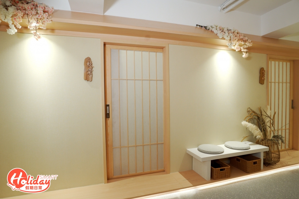 上層主要為獨立按摩房及休息區,這層則大走日本風/