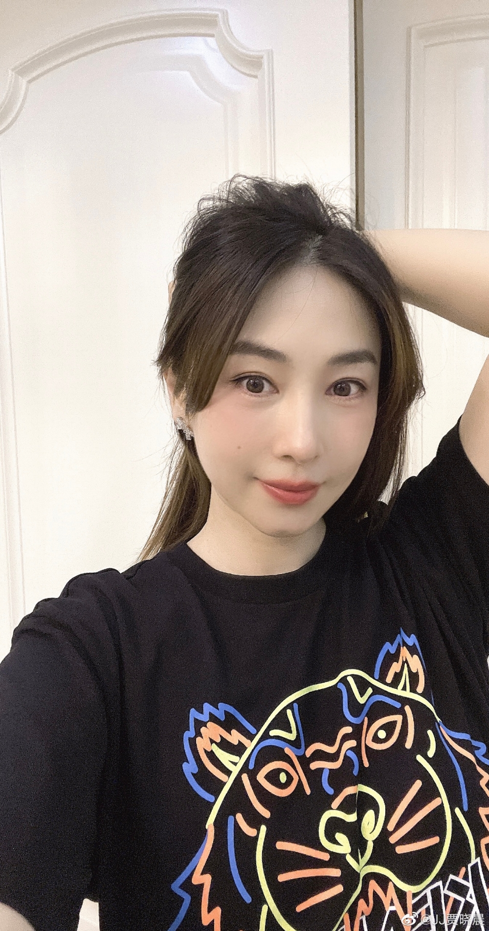 JJ同老公定居內地,主力參演內地作品