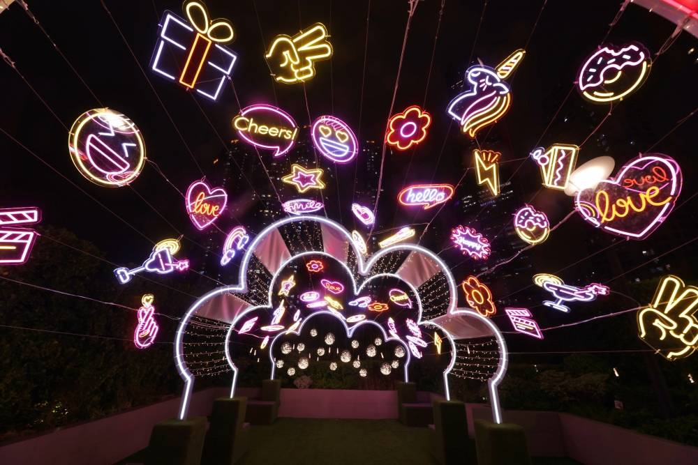 夜晚一定要在光影星之道打卡！