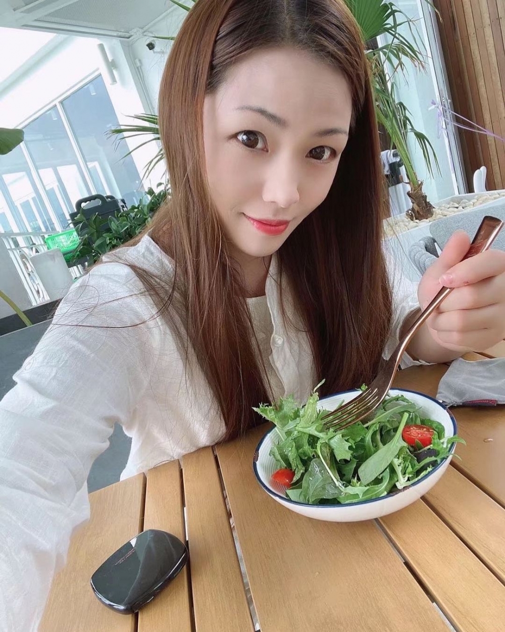 有指李龍基已將所有物業轉至Chris名下