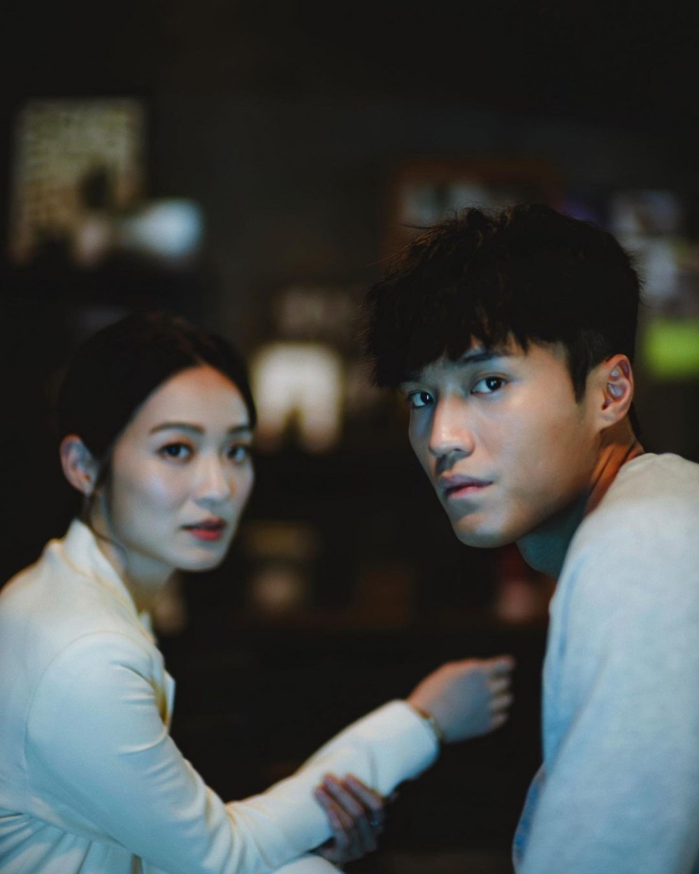 唔知係角度定化妝嘅原因，丁子朗IG嘅自拍除咗鼻樑變直外，山根位都挺咗好多