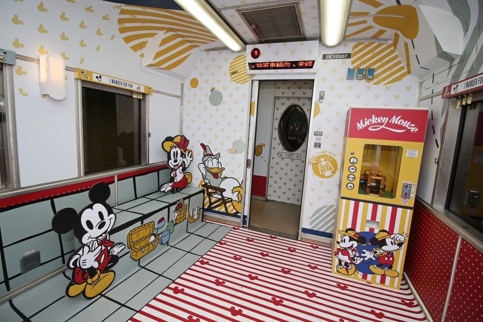 「米奇與好朋友」主題活動室