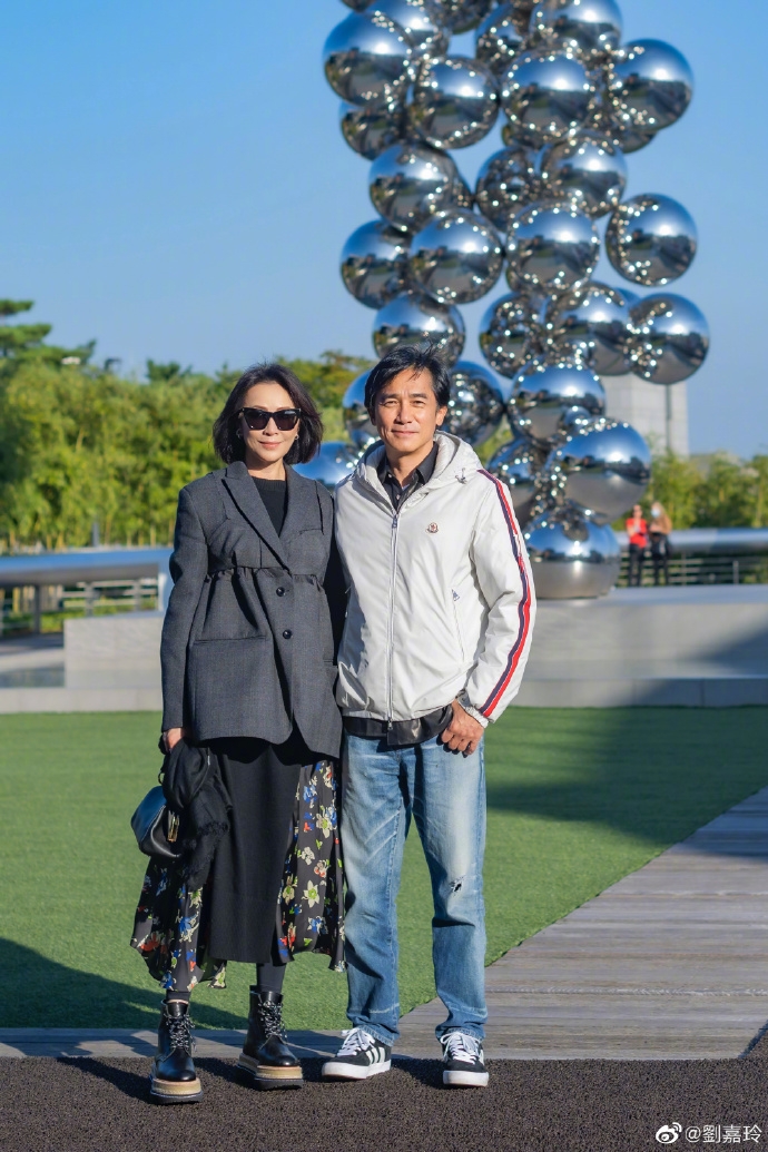 梁朝偉同劉嘉玲恩愛如初，兩人更不時一齊去旅行、挑戰各種運動