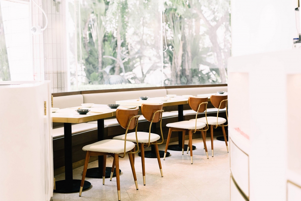 餐廳在去年底於Facebook專頁公布，由於租約期滿，未能成功續約，無奈要與大家告別，並於12月15日正式與街坊告別，結束9年歷史，令不少街坊食客感到不捨，不過當時牧羊少年承諾一定會再回來葵青服務大家。