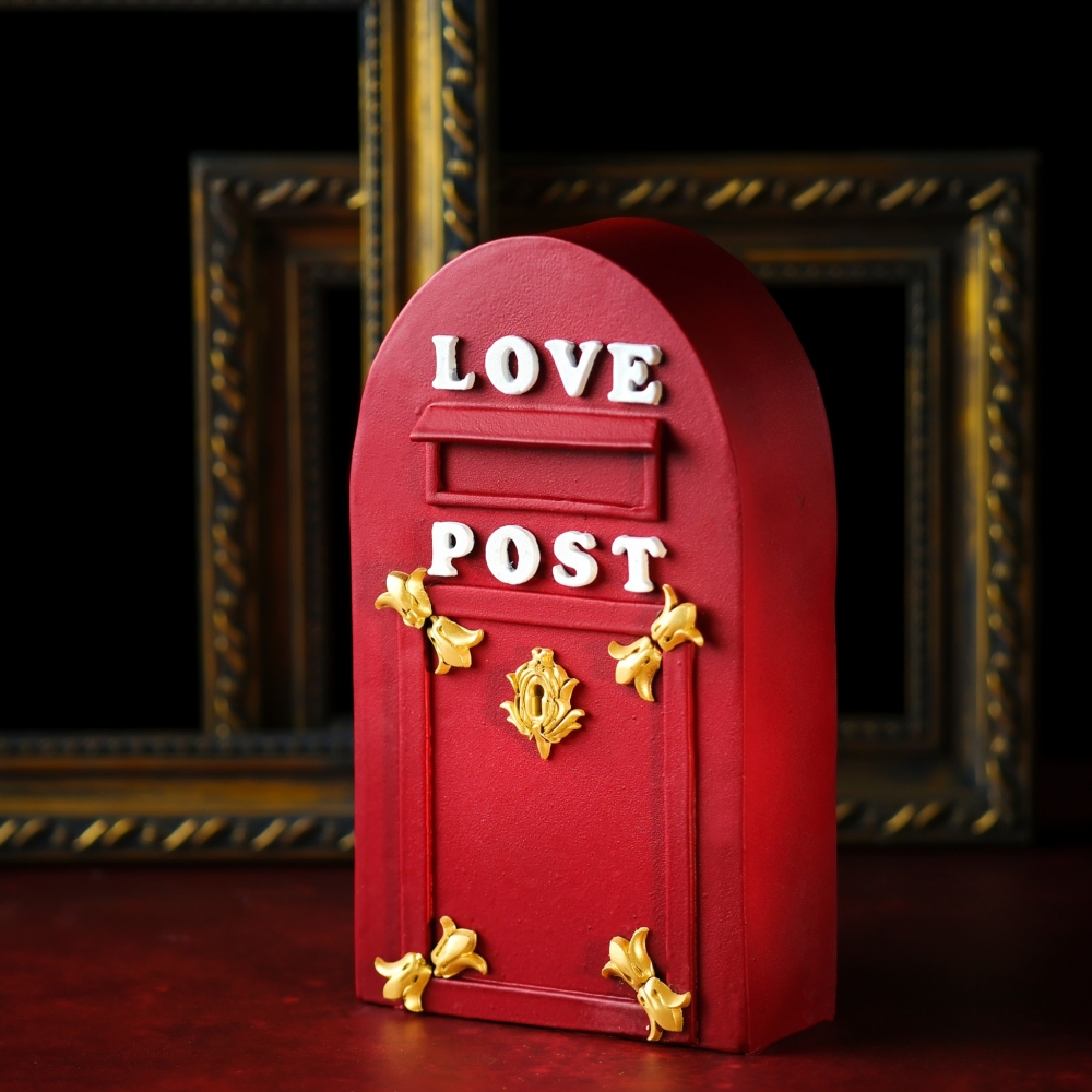 愛情信箱 – 朱古力軟心蛋糕。