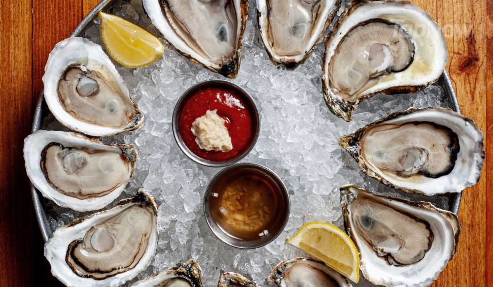 可即場優惠價$58加購一打新鮮生蠔，隻隻都勁新鮮！ 