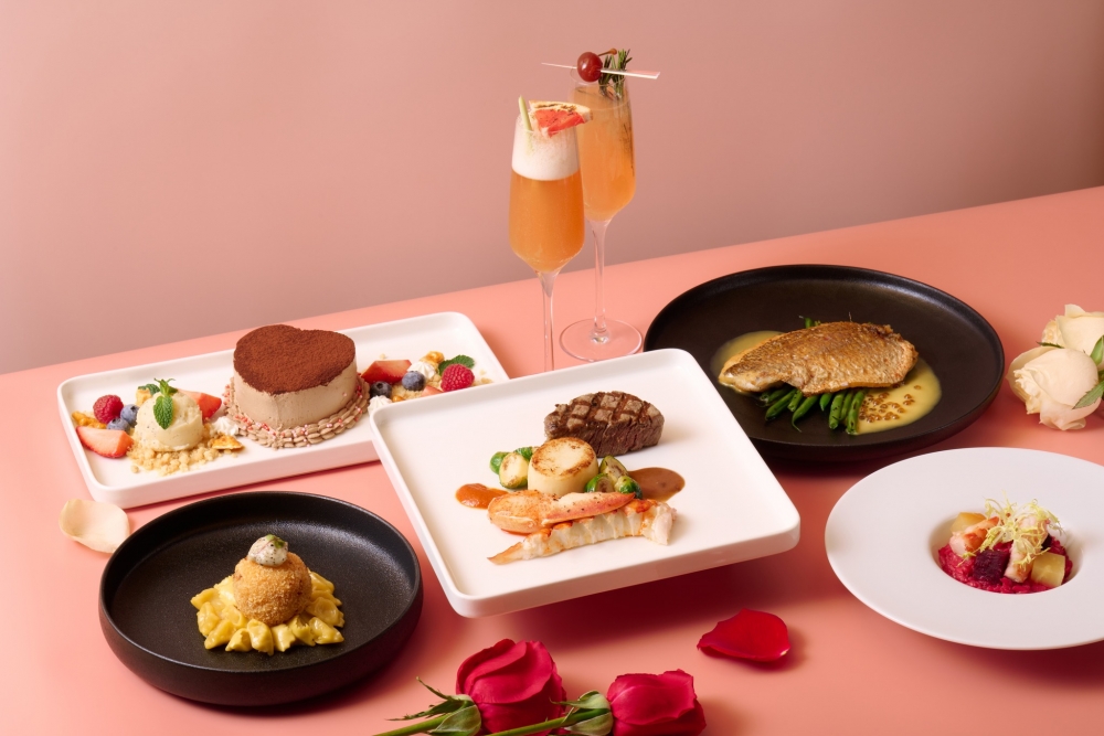 五道菜式情人節套餐。