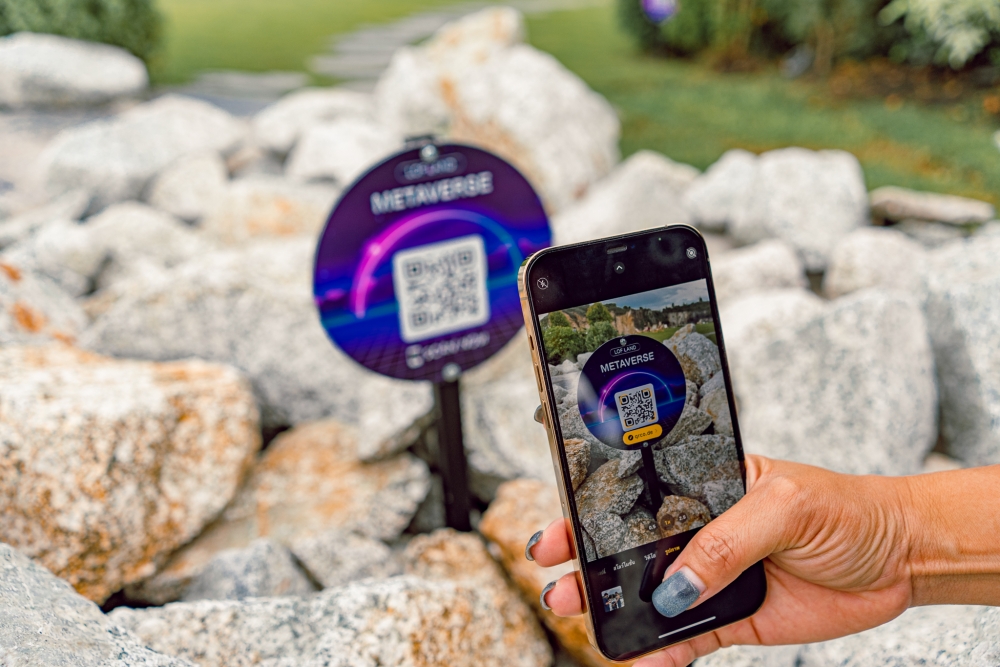 顧客可先在官網預訂300泰銖的Warp Ticket。