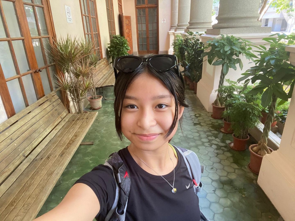 憑《全美一叮》成名嘅Celine Tam譚芷昀獲讚係香港之光