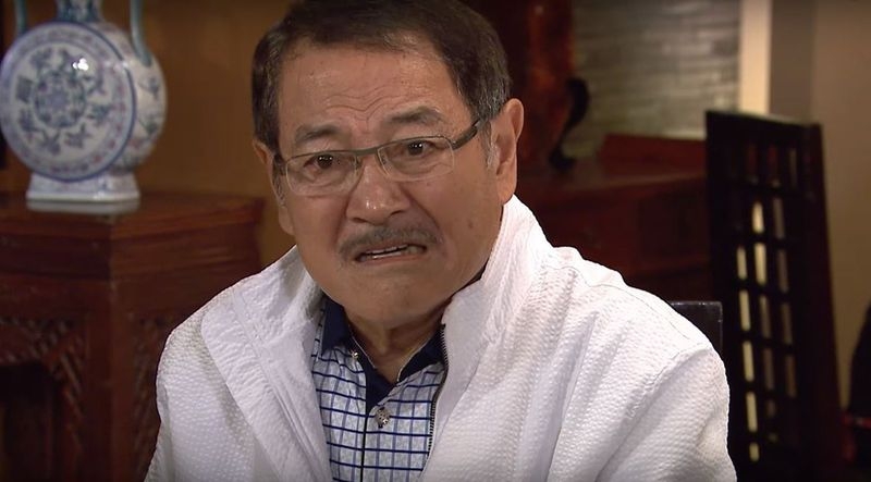 但為避免支付外幣手續費,Cyndi指男朋友堅持以現金付款。