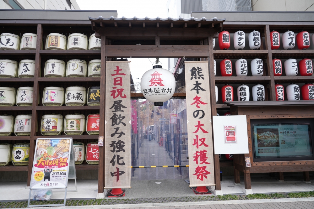 村內有17間食店,好多當地人收工之後都會嚟幫襯,真正愈夜愈熱鬧!