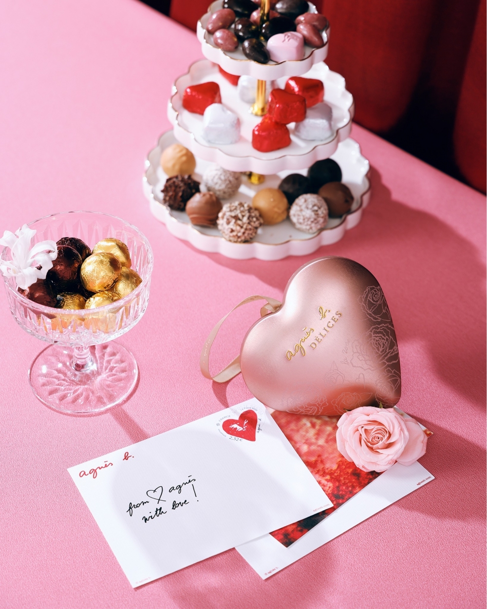 心形朱古力禮盒可自由配搭不同的夾心或松露朱古力～