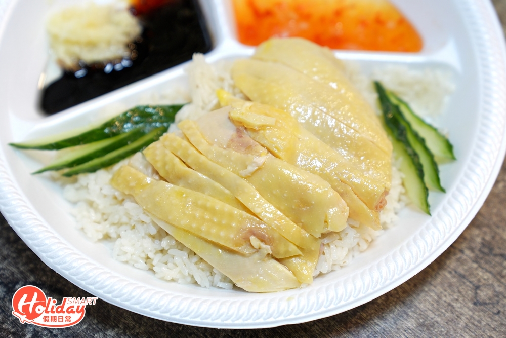 數到太安樓名物必定是這間海南雞店,憑著價廉物美的海南雞飯,一份海南雞套餐都是$40起,因而吸引大批街坊大排長龍。