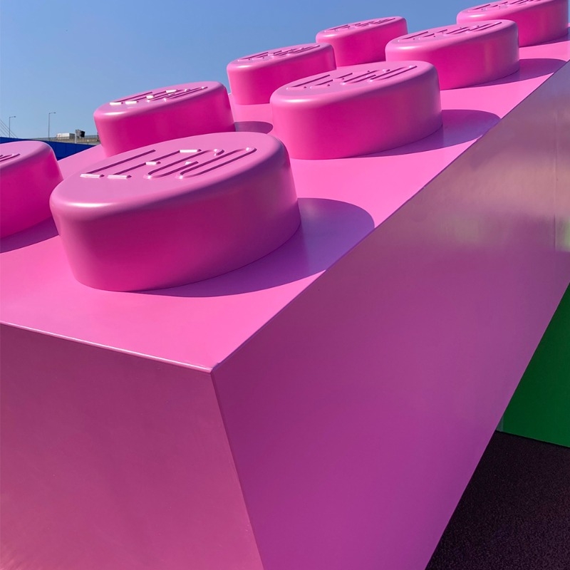 所有LEGO積木都巨大化！