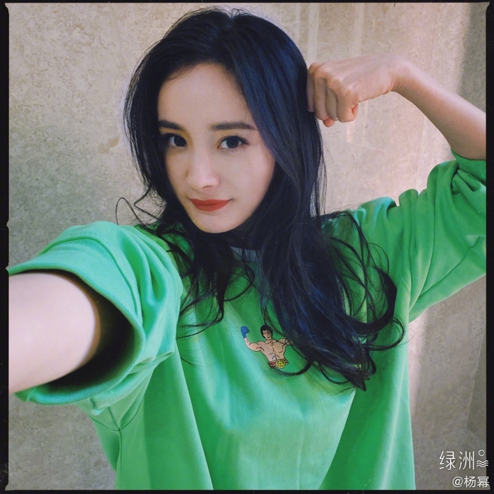 楊冪疑似來港與現年8歲嘅愛女會面